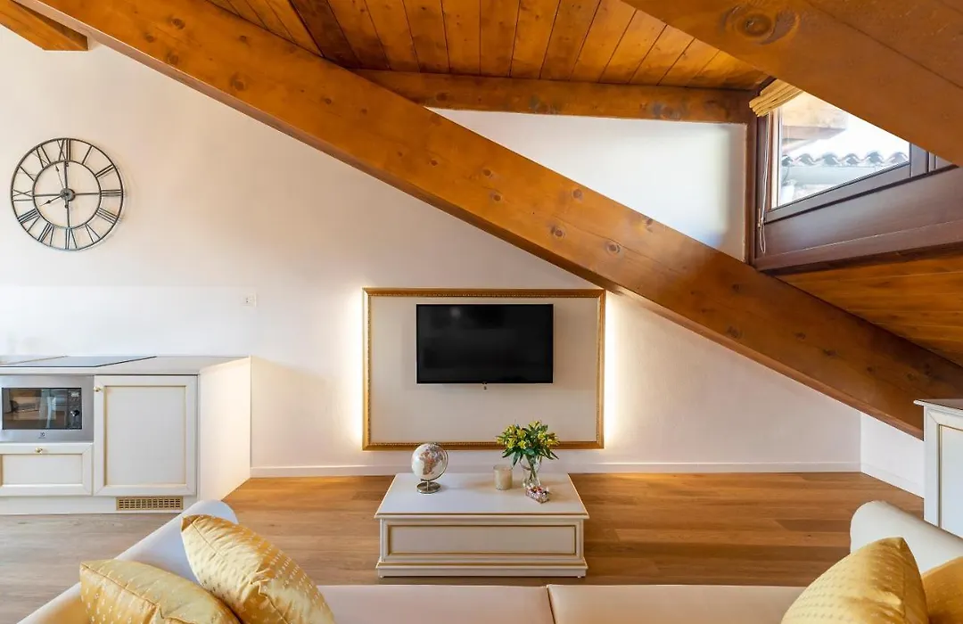 Laguna D'Oro Luxury Apartments-1